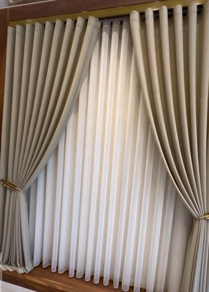 SET CURTAIN W-1011